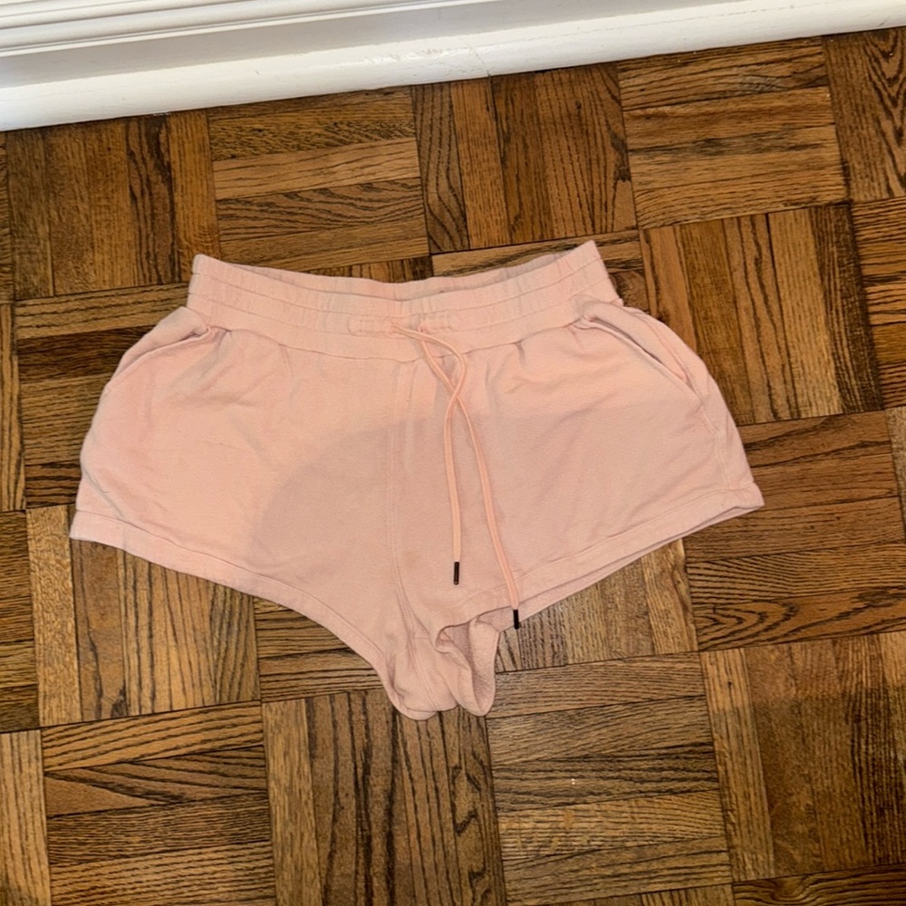 Alice and Olivia booty shorts size L